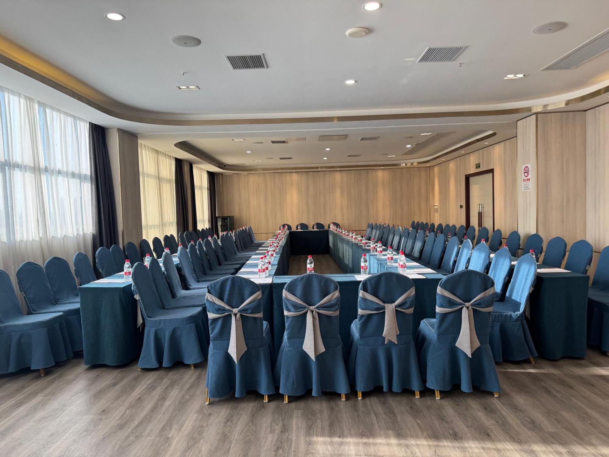 Country Inn&Suites By Radisson, Shanghai Pvg Exterior foto